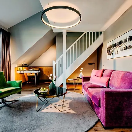 Relais & Chateaux Stricker Hotel 5*