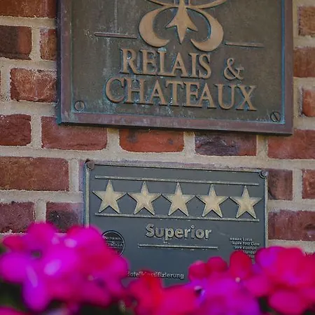 Relais & Chateaux Stricker מלון