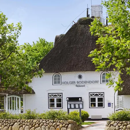 Relais & Chateaux Stricker 5* Sylt